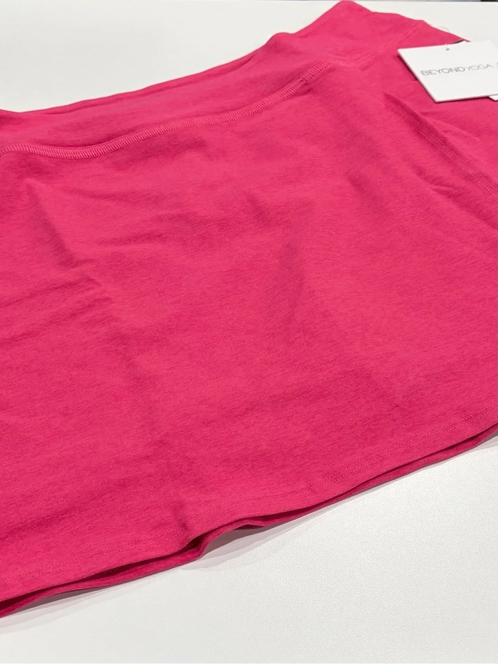 Beyond Yoga Women's Large Spacedye Points Crossover Skirt Vivid Pink NWT Lined
